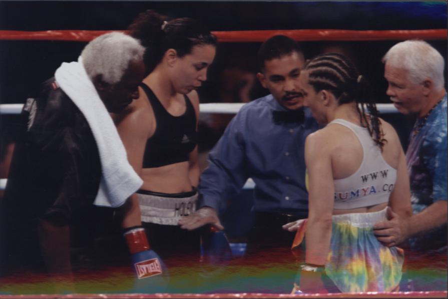 Two-time WIBA champion Sumya Anani added to April 24 Staples center fight card